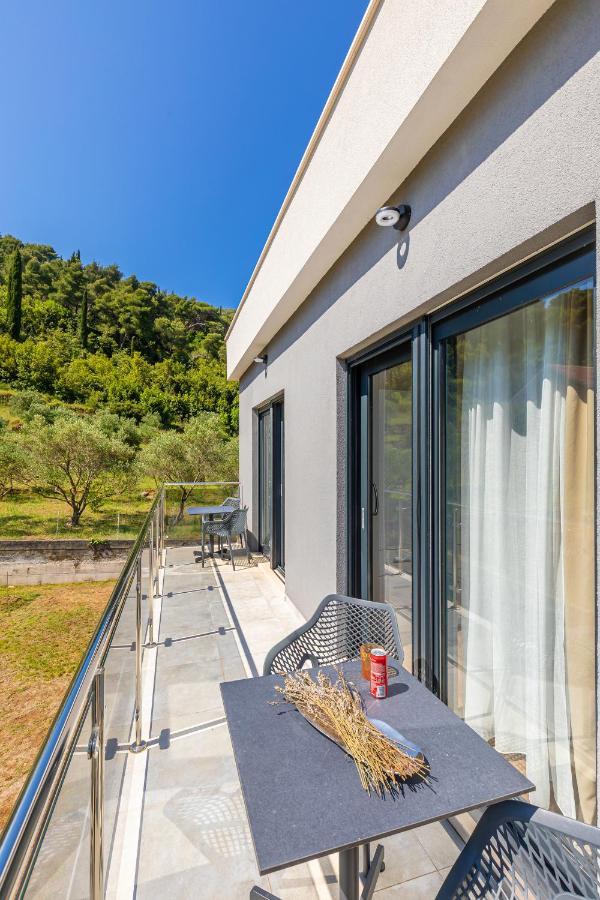 Апартаменты Casa Bella Лопуд Экстерьер фото